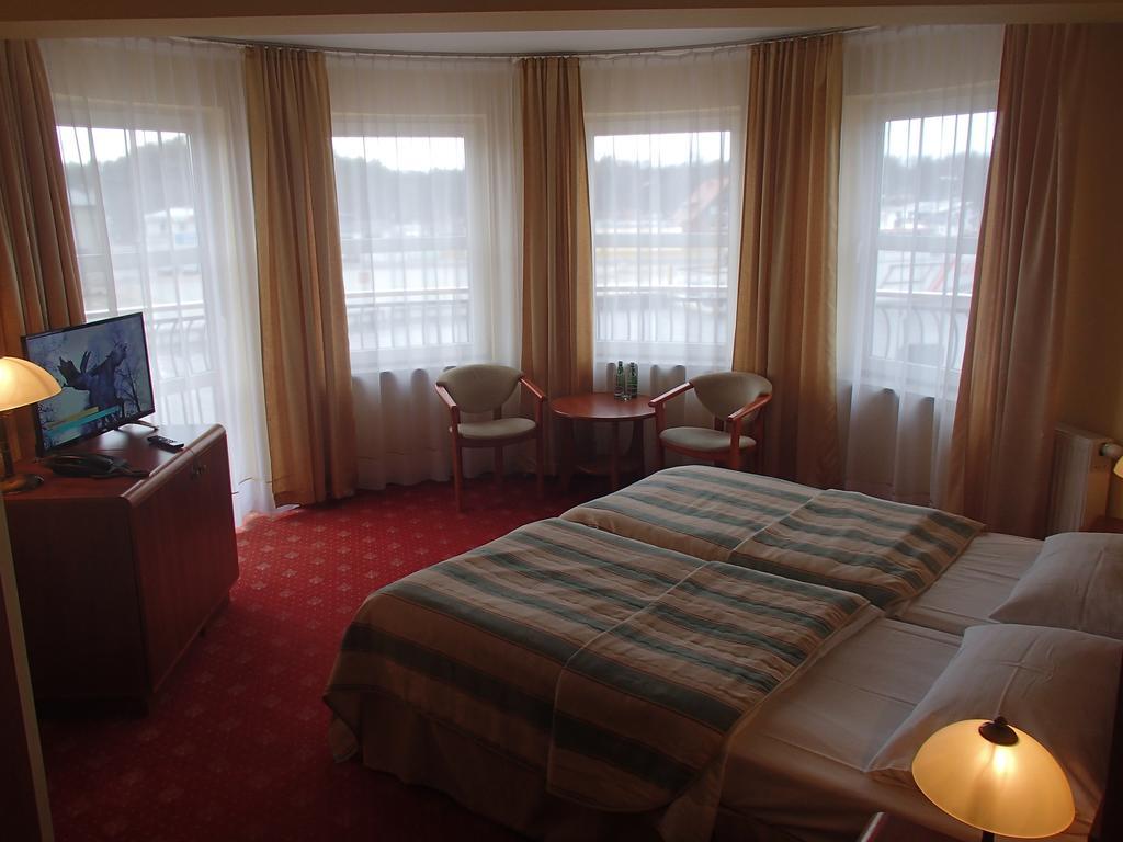 Hotel Morze Ustka Ngoại thất bức ảnh